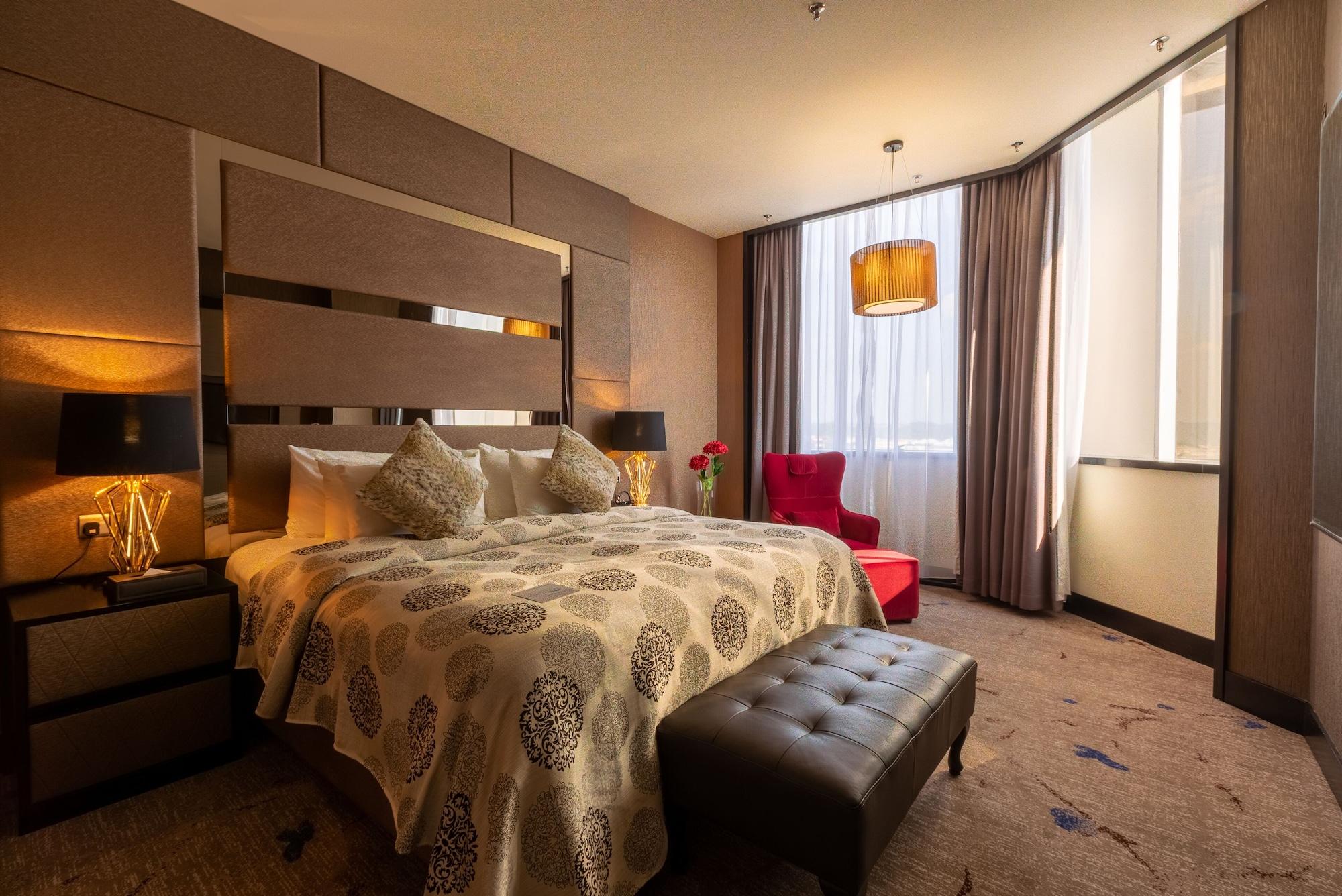 New World Suites Bintulu Exteriér fotografie